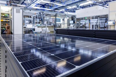 Wie der Solarhersteller Meyer Burger ums Überleben kämpft - Wegen der Billigkonkurrenz aus China lief der Absatz der Hochleistungs-Solarzellen von Meyer Burger nicht wie erhofft.