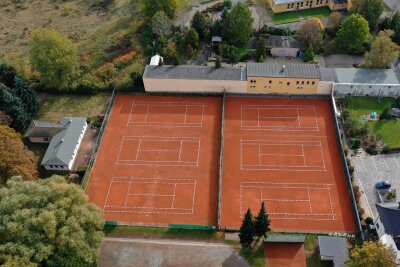 Wie der totgesagte Zwickauer Tennisverein sein drohendes Aus abwendete - Auf den sechs Plätzen an der Saarstraße wird auch kommende Saison weiter Tennis gespielt. 