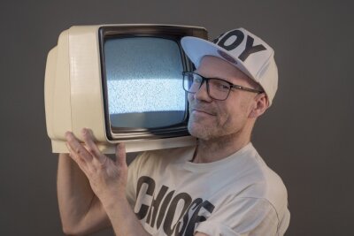 Wie ein Chemnitzer DJ mit Videos aufdreht - Dirk Duske plant die Premiere einer Videoclip-Disko.