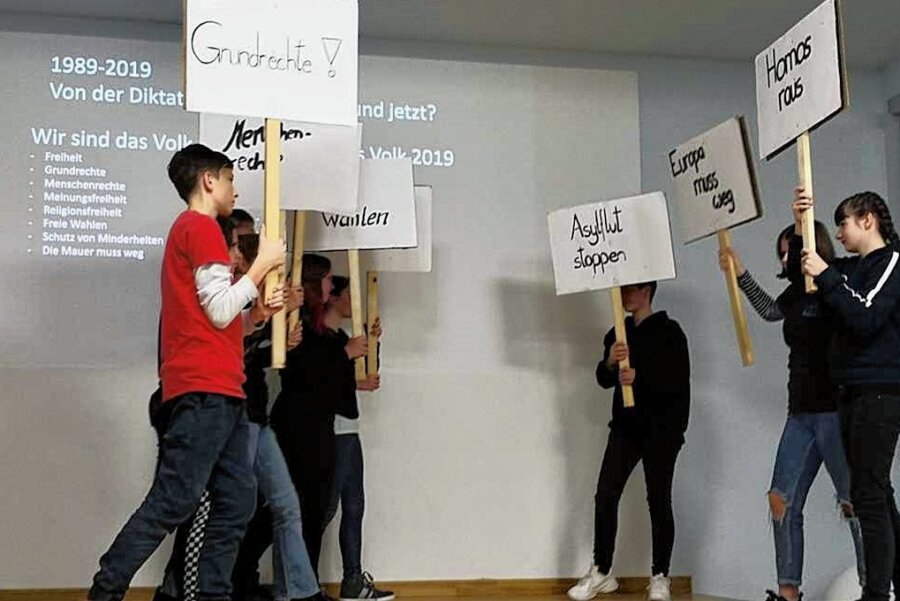 Wofür stehst du? Ein Demokratieprojekt an der Schule in Elsterberg 2019 wurde zur Vorlage eines Films, der am 3. Oktober Premiere hat. 