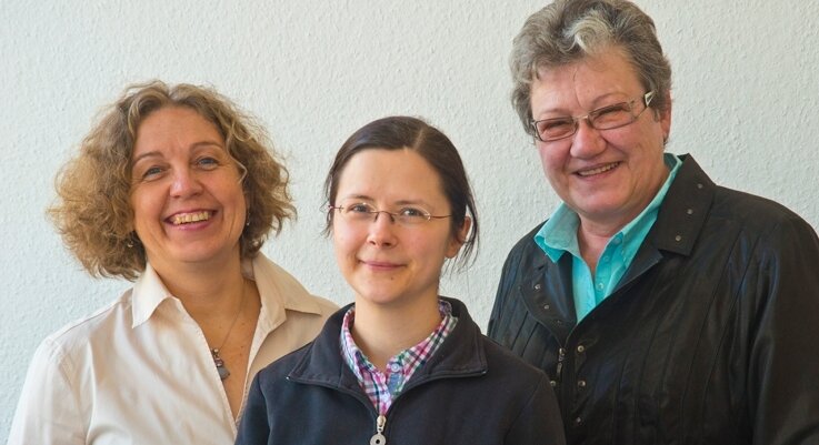  - Es berieten: Kerstin Mahlendorff, Paartherapeutin aus Chemnitz, Daniela Hofmann und Sondra Feigel von der Verbraucherzentrale Sachsen in Chemnitz (von links).