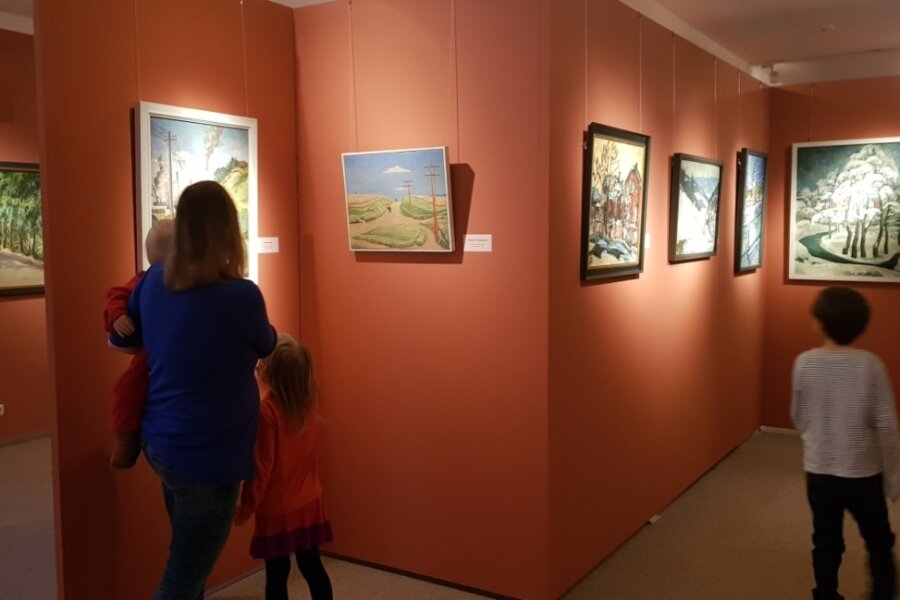 Wie kindgerecht präsentiert sich das Vogtlandmuseum? - Die Landschaftsbilder mit Motiven aus dem Vogtland ermöglichen einen einfachen Zugang für Kinder. 