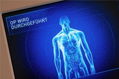Wie werden Sachsens Kliniken fit für die Zukunft? - Schon Realität: Robotergestützte Operationen.