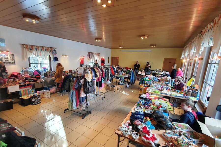 Wieder Flohmarkt für Kinderartikel in Dänkritz - Am Wochenende findet wieder ein Flohmarkt für Kinderkleidung in Dänkritz statt.
