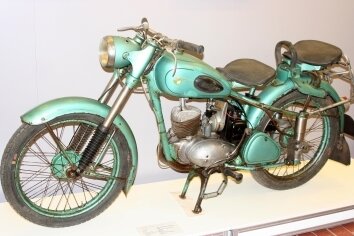 Wiege des meistkopierten Motorrads der Welt - Ein Exemplar der Bauserie RT 125/2 aus den Jahrgängen 1956 bis 58.