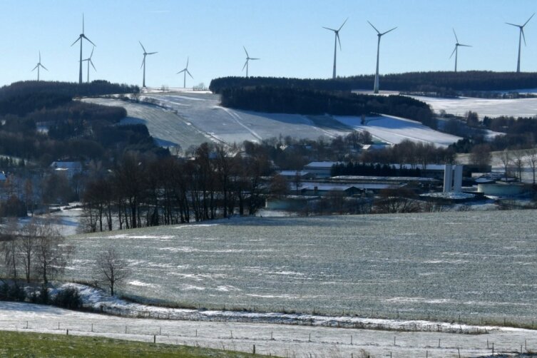 Windkonzept lässt in Mulda Fragen offen - Auf Muldaer Flur gibt es derzeit keine Windkraftanlagen. Aber der Windpark auf der Voigtsdorfer Höhe befindet sich in der unmittelbaren Nähe.