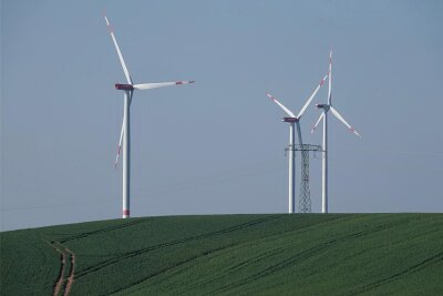Windräder: Auerbach zögert mit Entscheidung - Wo dürfen auf Auerbacher Flur Windräder gebaut werden? Dies soll ein „Regionalplan Wind“ regeln.