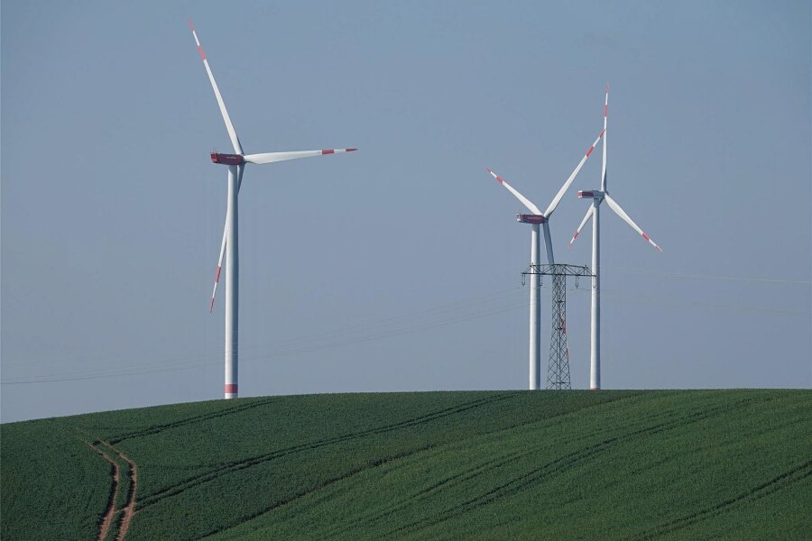 Windräder: Auerbach zögert mit Entscheidung - Wo dürfen auf Auerbacher Flur Windräder gebaut werden? Dies soll ein „Regionalplan Wind“ regeln.