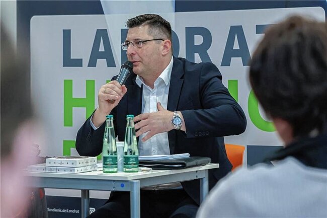 Windräder: Landrat Thomas Hennig am Montag im ZDF - Thomas Hennig (CDU).