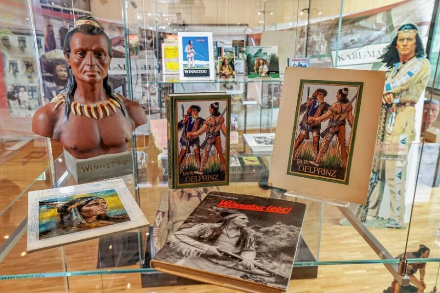 Winnetou-Schau in Hohenstein-Ernstthal - Sonderausstellung "Winnetou - Evolution eines Helden" in Hohenstein-Ernstthal.