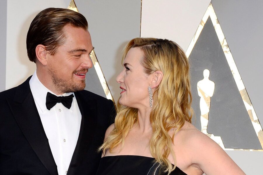 Winslet: "Titanic"-Kuss mit DiCaprio war schmierig - Hatten ein schmieriges Kuss-Erlebnis: Leonardo DiCaprio und Kate Winslet.