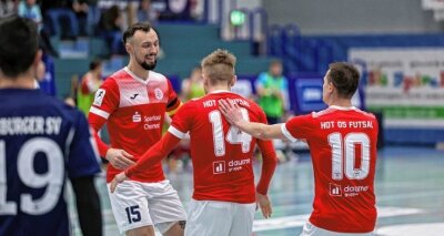 "Wir haben noch viel zu tun" - Wollen auch gegen Düsseldorf wieder jubeln: Die Futsalspieler von HOT 05 aus Hohenstein-Ernstthal. 