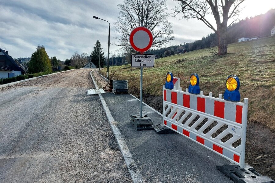 Wird der Klingenthaler Staffelweg zur Endlos-Baustelle? - Seit dem Frühjahr 2023 ist der Staffelweg in Klingenthal eine Baustelle.