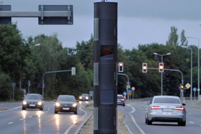 Wo in Plauen die meisten Verkehrssünder erwischt werden - Der Blitzer an der Dresdner Straße.