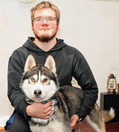 Wo ist Alaska? - Familie sucht weiter Hund - Mikhail Vetrov und Husky Nord hoffen, dass Alaska lebt.