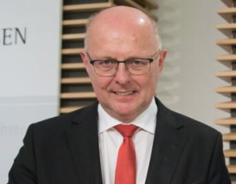 Wöllers Ex-Staatssekretär aus CDU ausgetreten - Günther Schneider - Ex-Innenstaatssekretär