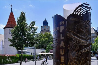 Wohin kommt das Zukunftszentrum? - Das Denkmal zur Friedlichen Revolution 1989 im Zentrum von Plauen. Hat die Stadt eine Chance im Rennen ums Zukunftszentrum? 