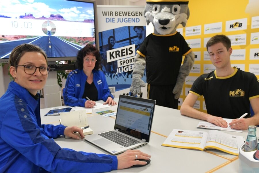 Frischer Wind beim KSB: Annett Lietze (M.), Susann Junge (l.) und Tim Müller arbeiten sich bereits in der Geschäftsstelle ein. 