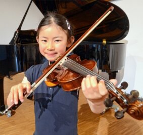 Wunderkind beim Konzert - Das musikalische Wunderkind Hao Rebecca Li von der Musikschule Rodewisch ist am Donnerstag in der Katharinenkirche zu erleben. 