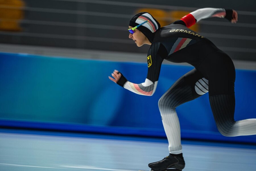 Youth Olympic Games: So schätzt eine Chemnitzer Eisschnellläuferin ihre Olympiapremiere ein - Insgesamt drei Rennen bestritt Mia Meinig bei den Youth Olympia Games. Nach den 500 und 1500 Metern Anfang der Woche folgte in der Nacht zu Freitag noch der Massenstart für die Eisschnellläuferin.