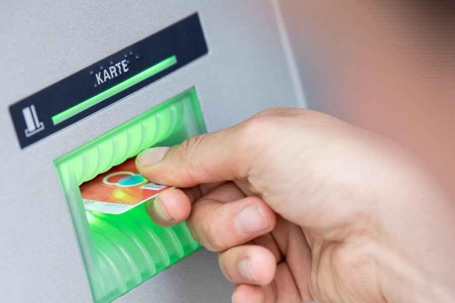 Zahl der Geldautomaten in Deutschland sinkt - Es gibt immer weniger Geldautomaten.