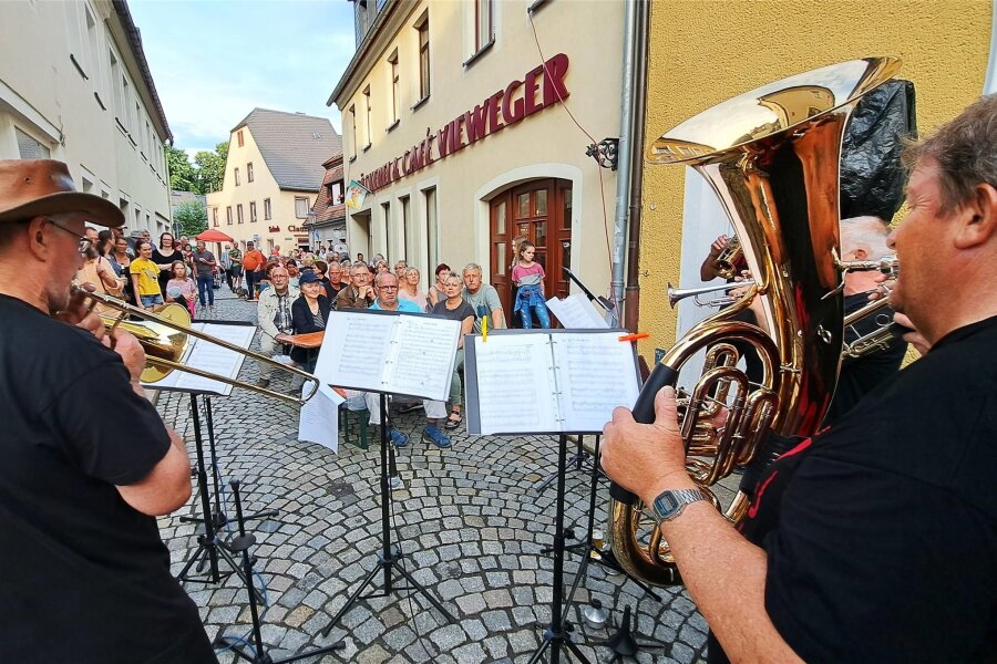 Zehn Bands sorgen bei der Zschopauer Fete de la musique für Vielfalt - Wie im vergangenen Jahr hoffen die Musiker in Zschopau auf schönes Wetter und ein großes Publikum.