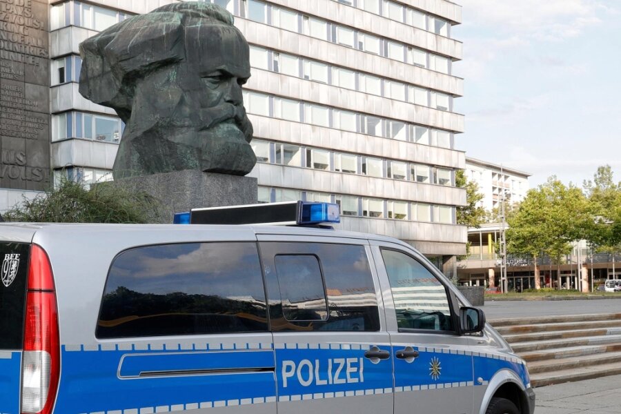 Zehn Ermittlungsverfahren nach Komplexkontrolle in der Chemnitzer Innenstadt - Regelmäßig finden in der Chemnitzer Innenstadt und darüber hinaus Komplexkontrollen statt.