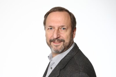 Zeit für neue Wege - Redakteur Uwe Kuhr