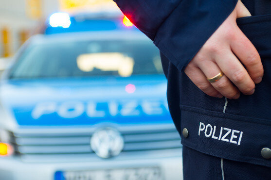 Zeugen nach Gruppenvergewaltigung in Leipzig gesucht - Nach einer Gruppenvergewaltigung in Leipzig, die sich bereits im Juni ereignet habeen soll sucht die Polizei jetzt nach Zeugen.