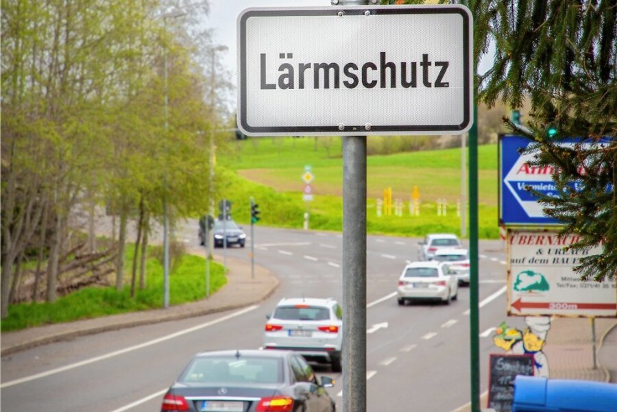 Zufahrt zur Autobahnauffahrt Chemnitz-Ost wieder frei - Die Kreuzung am Gasthof Brettmühle nach Lichtenau und Frankenberg ist wieder frei.