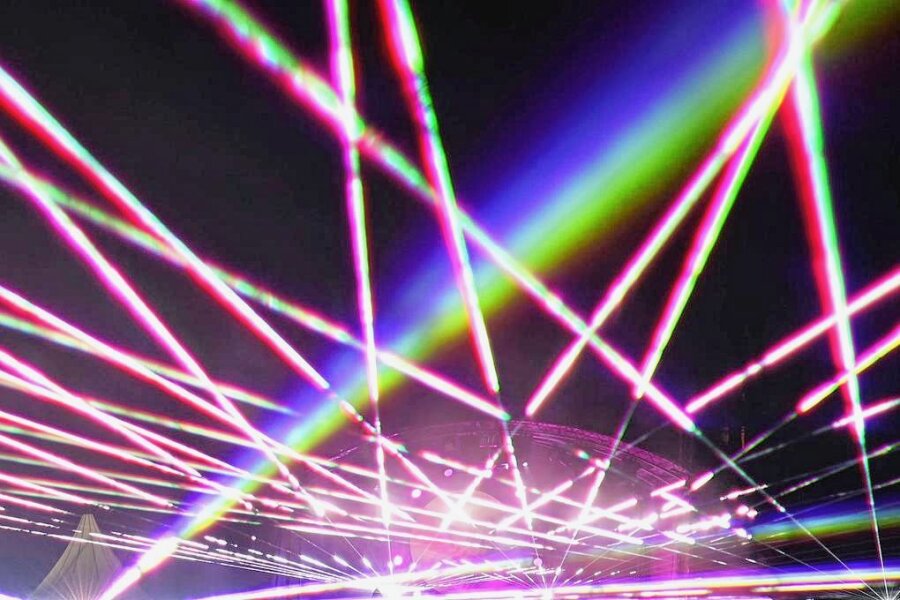 Zum Freibadfest in Mylau steigt eine Lasershow - Eine Lasershow soll es am Samstag beim Freibadfest in Mylau geben.