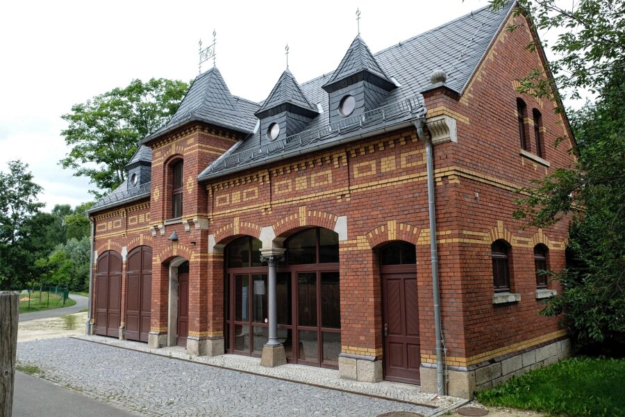 Zum Weltglückstag in den Alten Reitstall Reichenbach - Der Alte Reitstall am Unteren Bahnhof Reichenbach etabliert sich als Anlaufstelle für Kinder und Jugendliche.
