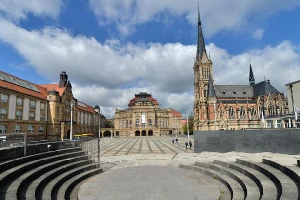 Zuschuss der Stadt soll Theater Chemnitz vor der Insolvenz retten - 