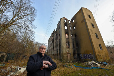Zwei Brandruinen in Chemnitz bleiben Ärgernis - Die Stadt sieht keine Gefahr - Chemnitz Wittgensdorf ehemalige Mühle Färberei ist nach Brand einsturzgefährdet