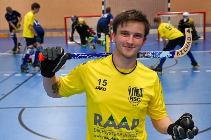 Zwei Finalturniere als Höhepunkte - Moritz Mühlmann brennt für den Rollhockeysport. Der 19-Jährige fährt mit dem RSC-Männerteam zum Finalturnier der 2. Bundesliga. 