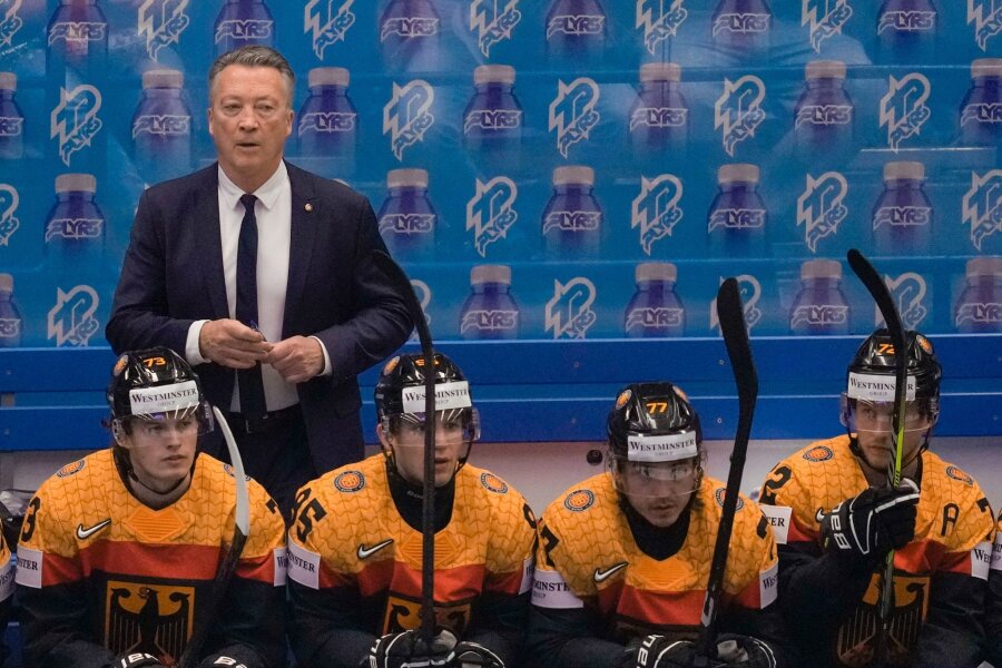 Zwei Pleiten: Eishockey-Vizeweltmeister drückt Resetknopf - Nach zwei Niederlagen ist das WM-Viertelfinale für das DEB-Team und Trainer Harold Kreis in Gefahr.