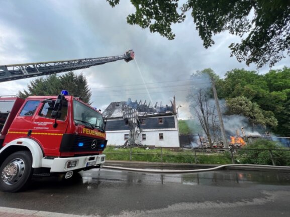 In einem Wohnhaus in Lichtenau ist es am Donnerstagnachmittag zu einem Brand gekommen.
