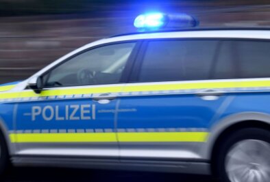 Zwei Verletzte nach Unfall mit vier Fahrzeugen in Steinpleis - Ein Unfall mit vier Fahrzeugen hat sich Mittwochmittag in Steinpleis ereignet.