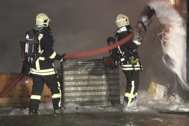 Zwickau: Erneut Feuer in Recyclingfirma - 