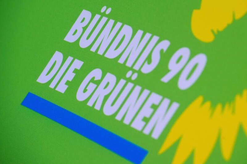 Zwickau: Grünenfeindliche Plakate der Neonazipartei "Der dritte Weg" müssen wieder ab