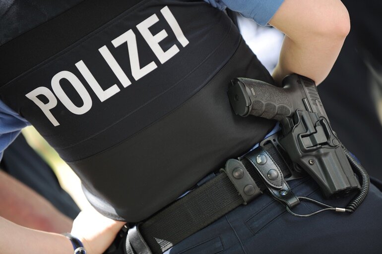 Zwickau: Landgericht verschärft Strafe gegen Polizeiobermeister - 