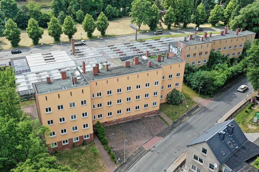 Zwickau: Obdachlose sollen künftig am Scheffelberg unterkommen - In diesem Gebäude an der Erlmühlenstraße sollen künftig Obdachlose und andere sozial bedürftige Personen unterkommen können.
