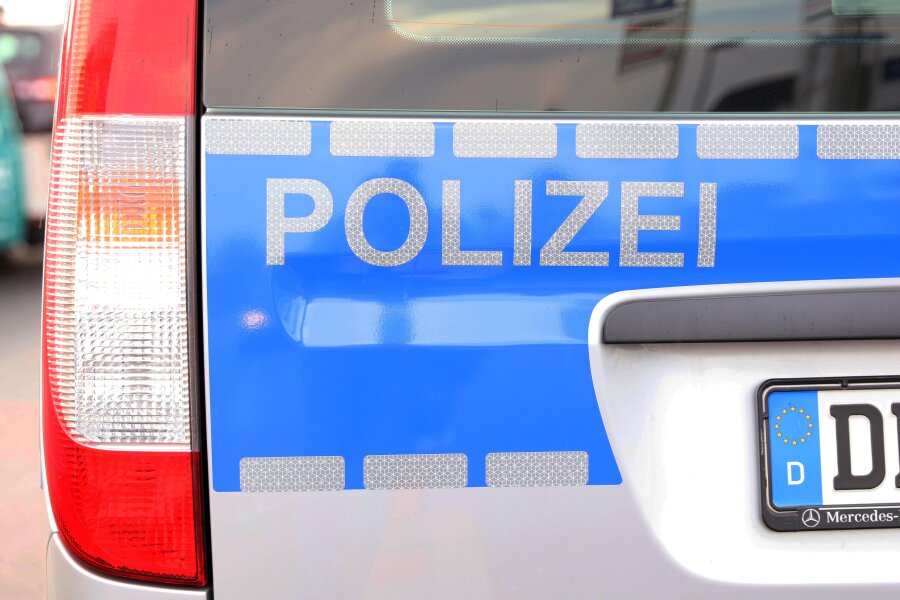 Zwickau: Polizei fährt nach Einbrüchen vermehrt Streife - Die Polizei ist wachsam, nachdem in Zwickau vermehrt eingebrochen wurde.
