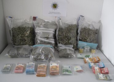 Zwickau: Polizei lässt Drogenhändler hochgehen - Diese Drogen wurden bei den Durchsuchungen sichergestellt.