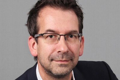 Zwickauer CDU-Kreistagsfraktion wählt neuen Vorsitzenden - Der Niederfrohnaer Bürgermeister Jens Hinkelmann ist neuer Chef der CDU-Kreistagsfraktion in Zwickau.