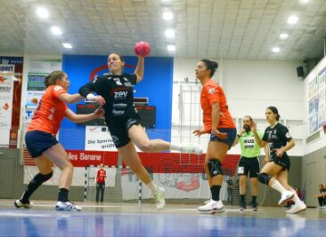 Zwickauer Handballfrauen besiegen Neckarsulm klar und verdient - 