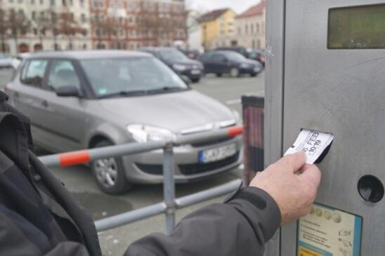 Zwickauer Stadtverwaltung soll Parkkonzept überarbeiten - 