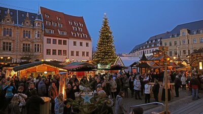 Zwickauer Weihnachtsmarkt profitiert von milden Temperaturen - Kurz bevor die Hütten auf dem Zwickauer Weihnachtsmarkt für dieses Jahr schließen, hat der Veranstalter Kultour Z. ein positives Fazit gezogen.