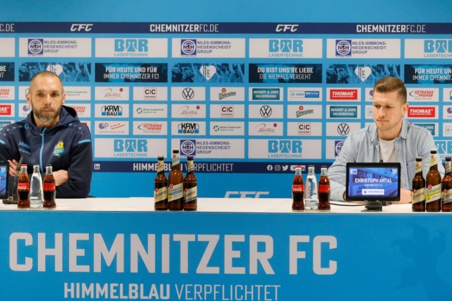 Neuer Stammplatz: Barkas-Kapitän Christoph Antal ist als Pressesprecher des CFC bei allen Pressekonferenzen des Regionalligisten dabei.