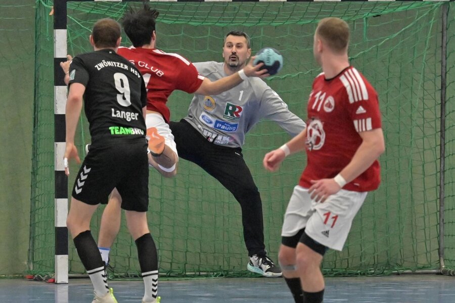 Zwönitzer Handballer reisen als krasser Außenseiter in die Lausitz - Gegen den KJS-Club Dresden hatte HSV-Keeper Filip Veverka alle Hände voll zu tun – die Niederlage konnte er nicht verhindern.
